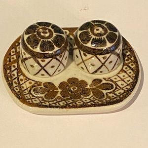 Mexican Tonala pottery salt and pepper shakers With Tray midcentury MCM Cocotzin